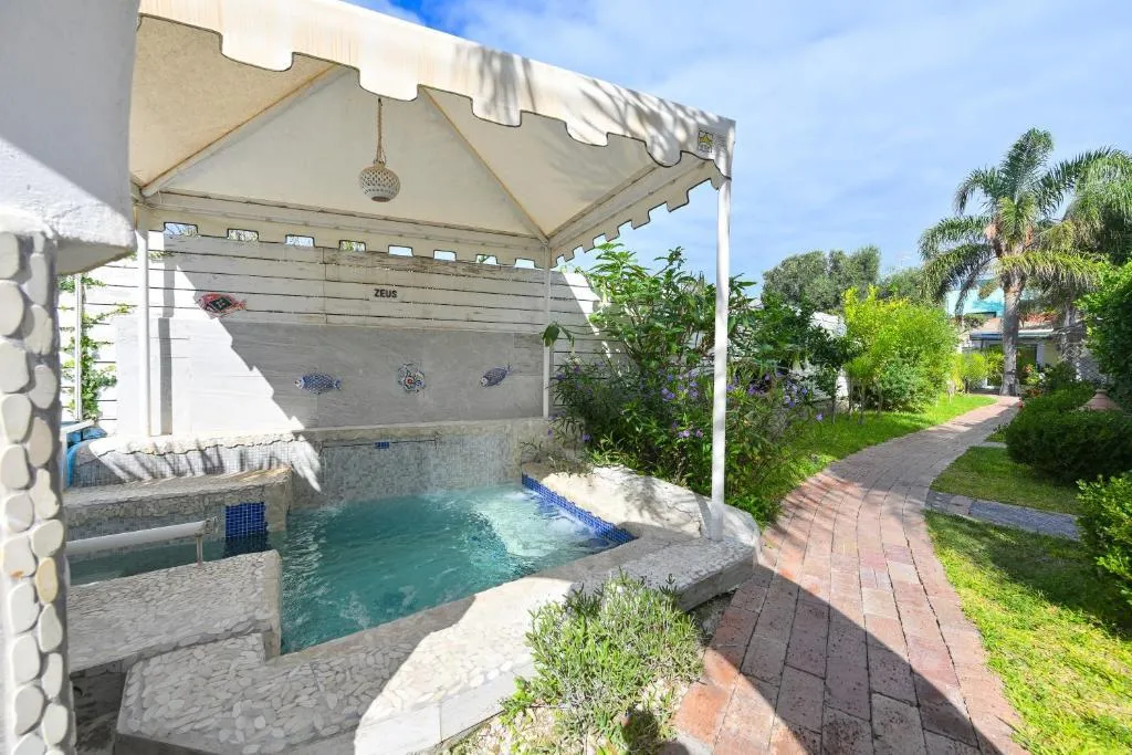 Pool, La Villa Resort & Spa, Naples