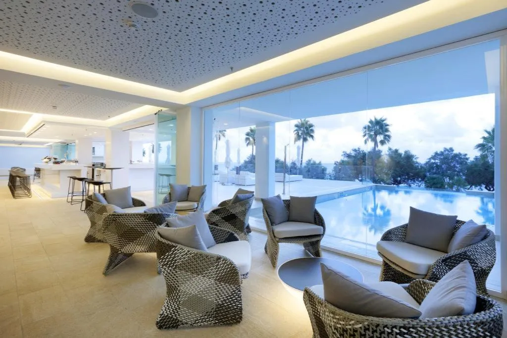 Lobby, Talayot, Majorca