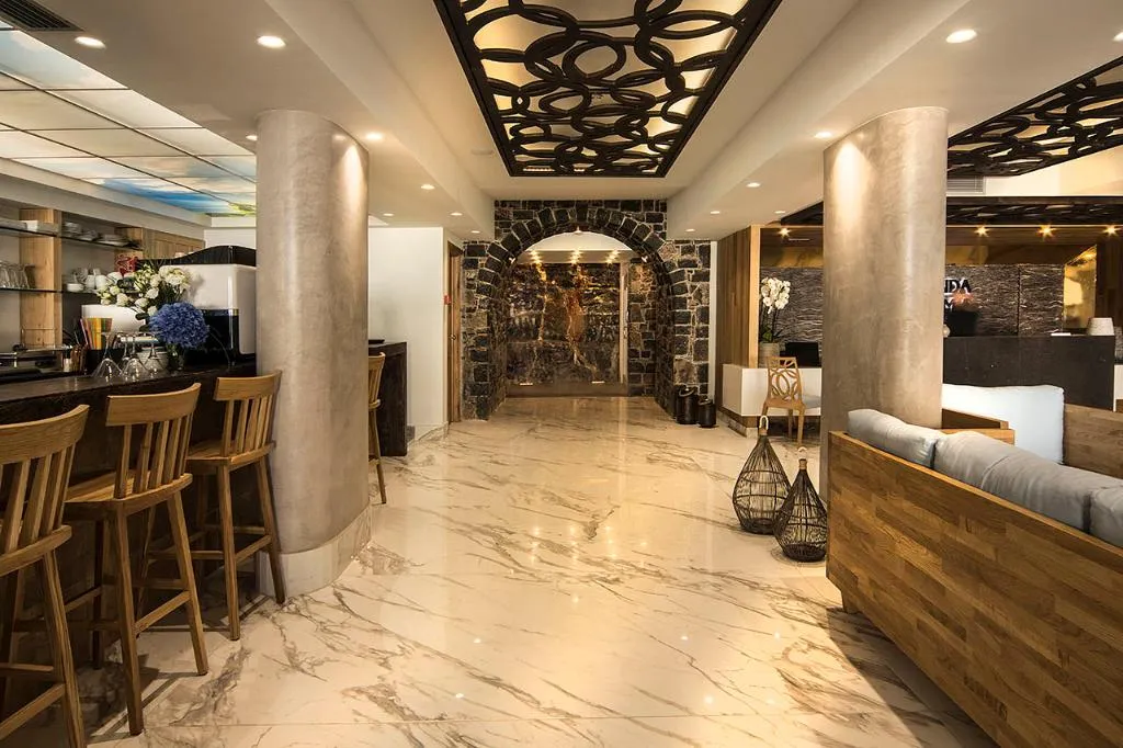 Bar, Elounda Orama Boutique Hotel by GHH, Crete