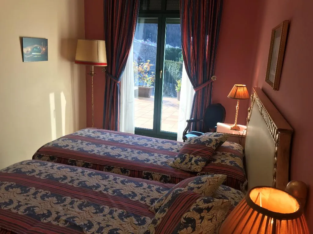 Double or Twin WITH BALCONY Room, Camprodon, Barcelona