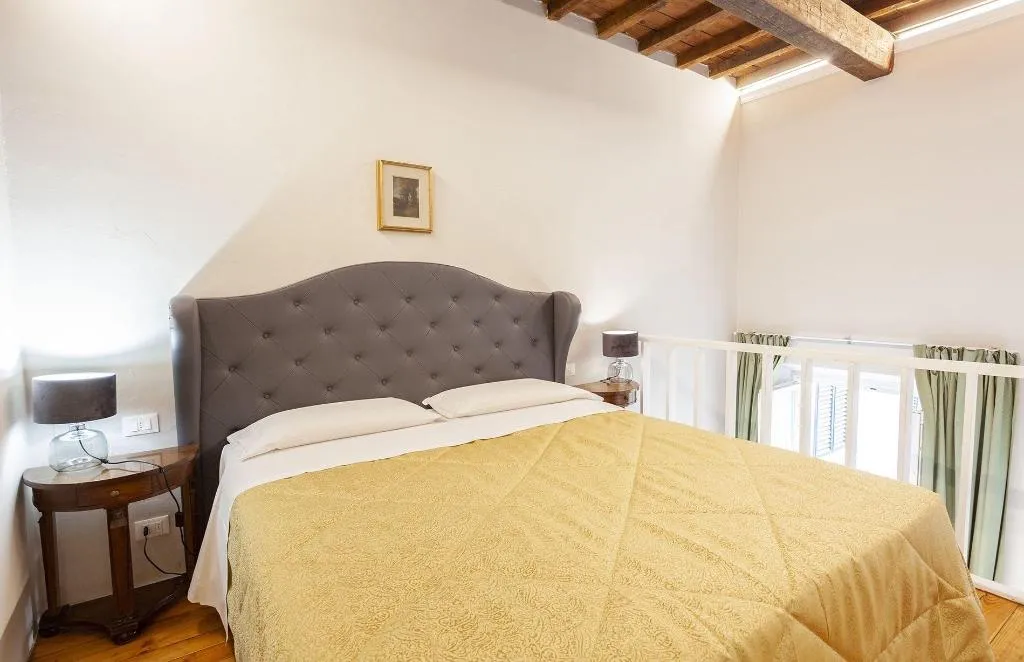 Room, Hotel St. James, Florence