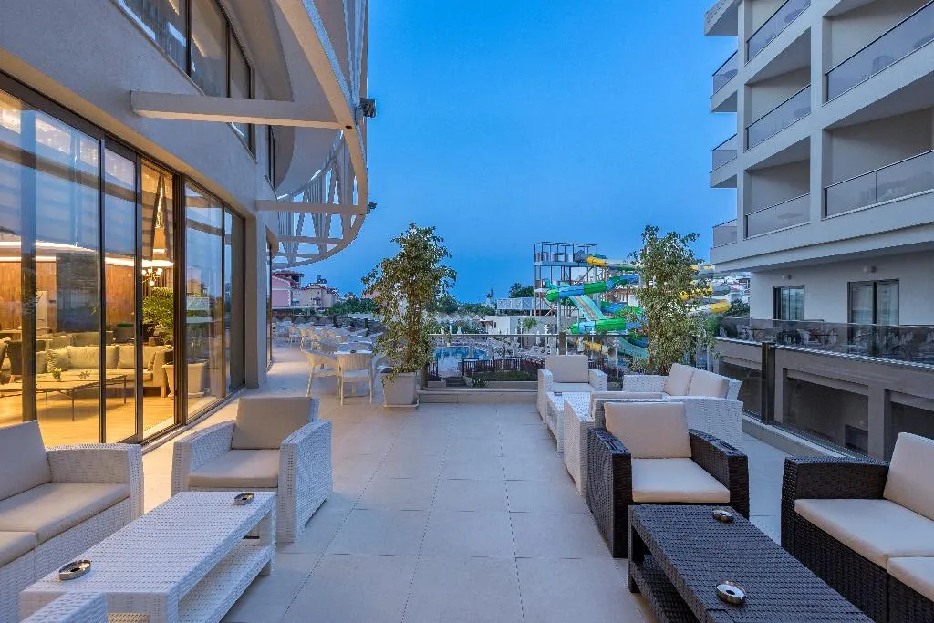 Terrace, Seashell Vega, Antalya