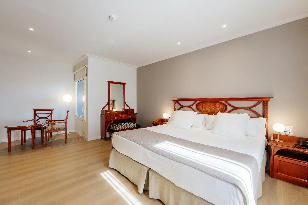 JUNIOR SUITE SEA VIEW WITH TERRACE Room, Hotel Reveron Plaza, Tenerife