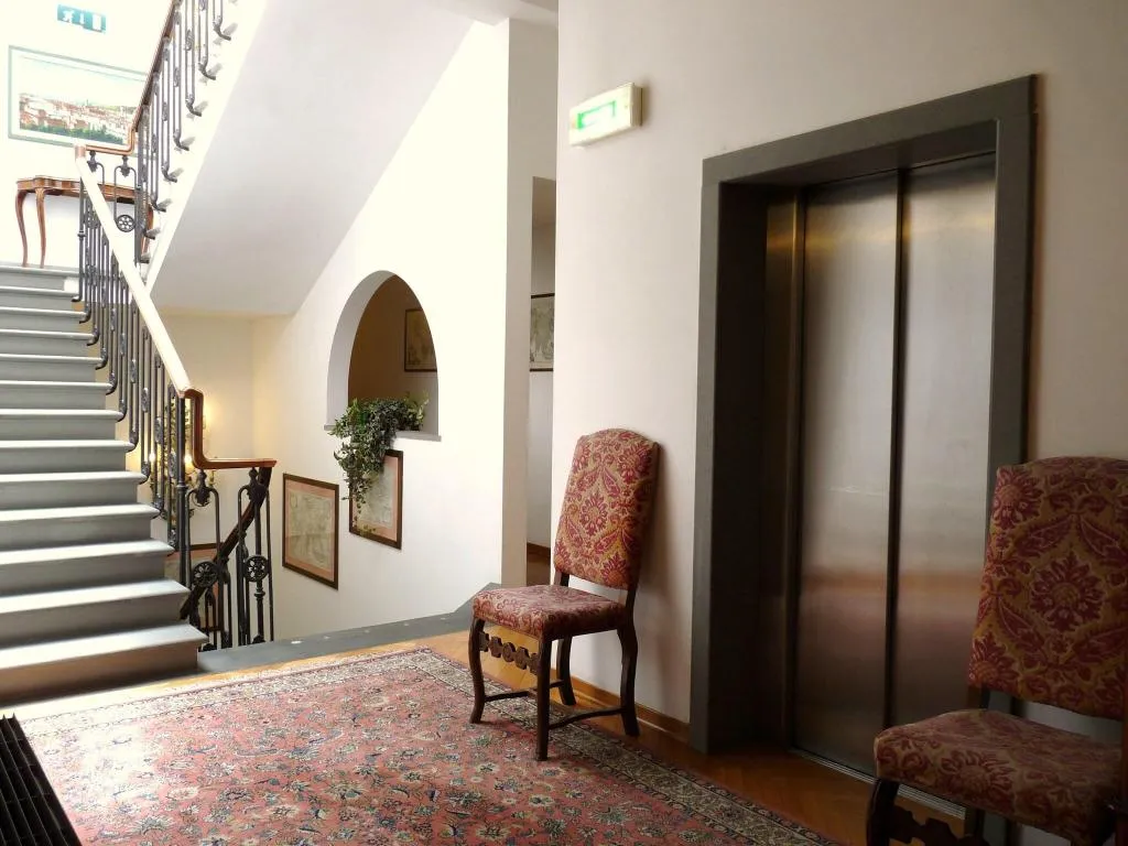 Lobby, Classic, Florence