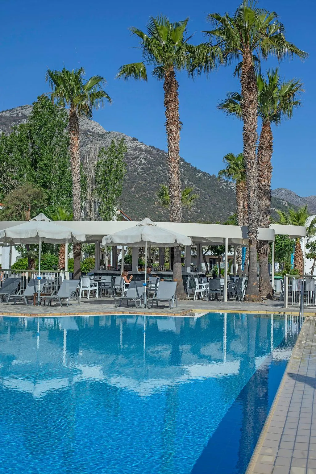 Pool, Golden Coast, Athens
