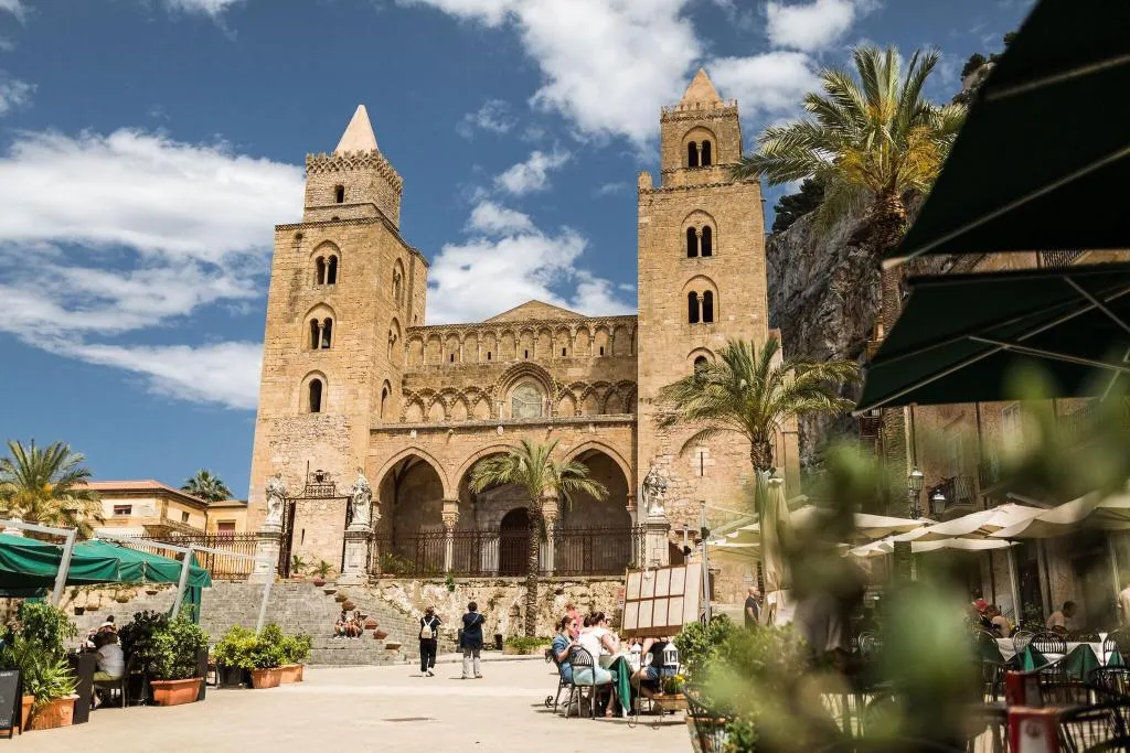 General view, Hotel Kalura, Palermo