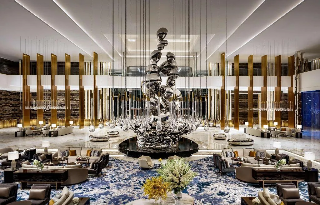 Lobby, Atlantis, The Royal, Dubai