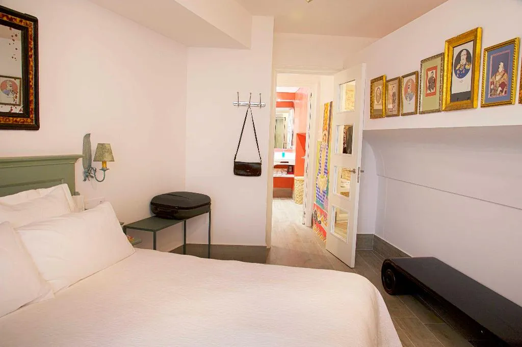 APARTMENT DELUXE Room, Overland Suites Catedral Luxury Apartments, Seville