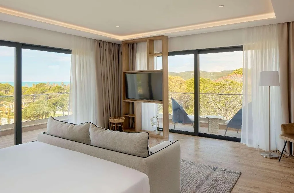 SUITE GRAND Room, Melia Durres Albania, Durres