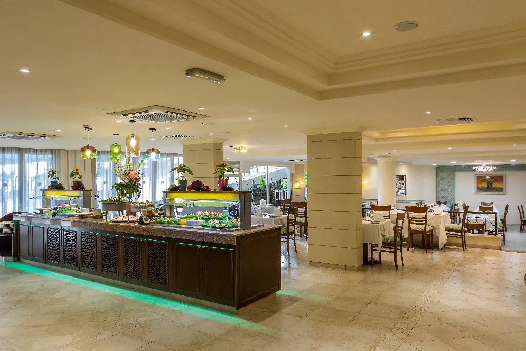 Restaurant, Aquamare Beach Hotel & Spa, Cyprus