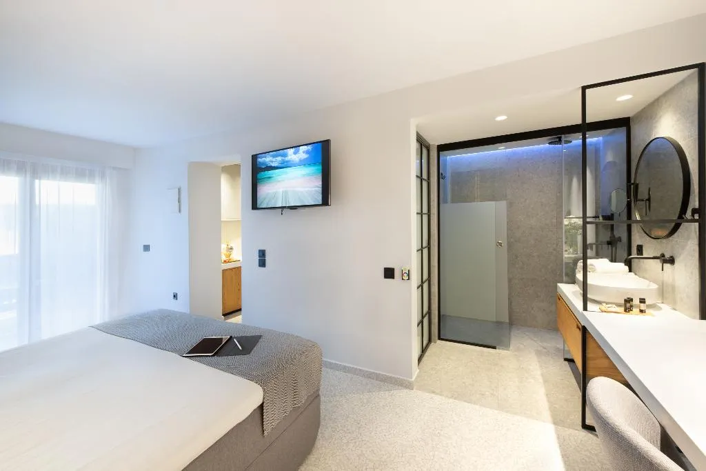 Double or Twin SEA VIEW Room, Ikaros Beach Luxury Resort Spa, Crete