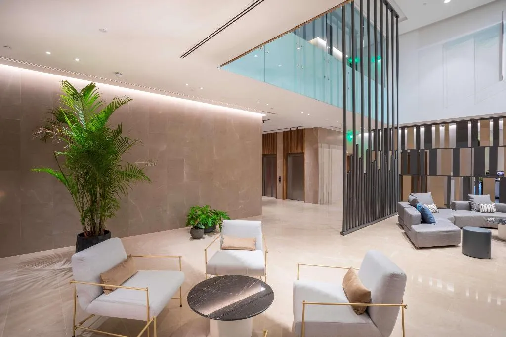Lobby, Radisson Blu Hotel Larnaca, Cyprus