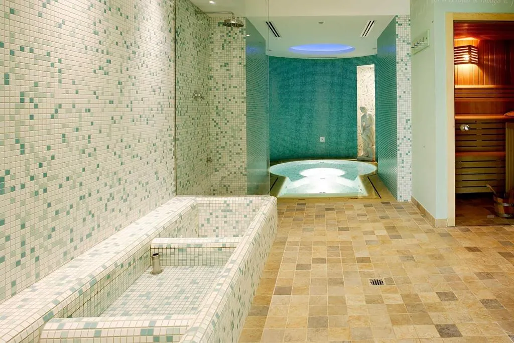 Sports and Entertainment, Hotel La Terrazza, Perugia