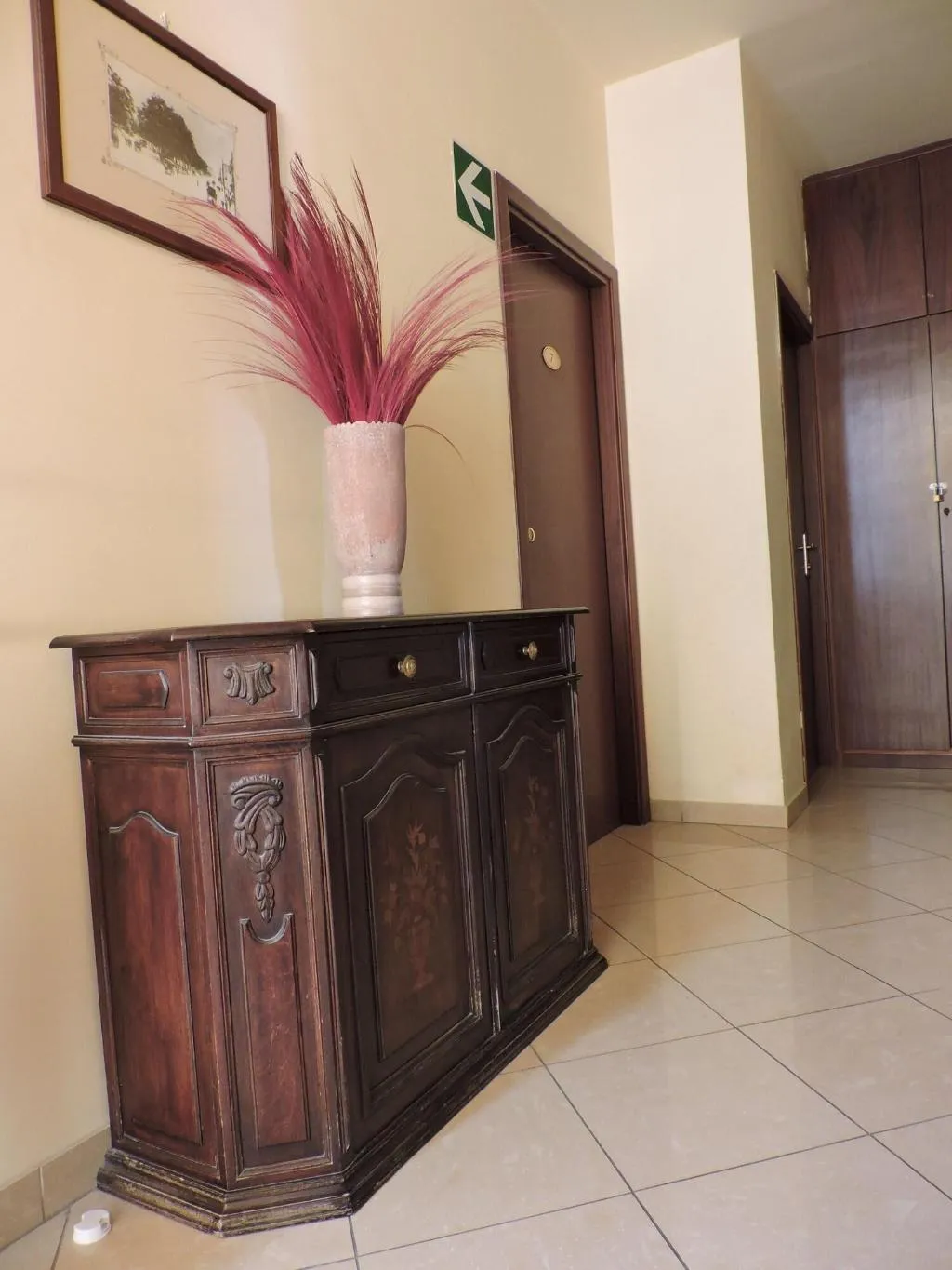 Lobby, Concordia, Palermo