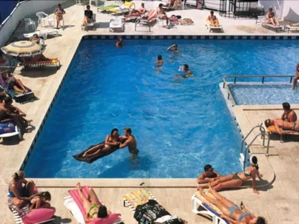 Sports and Entertainment, West Ada-Inn, Izmir