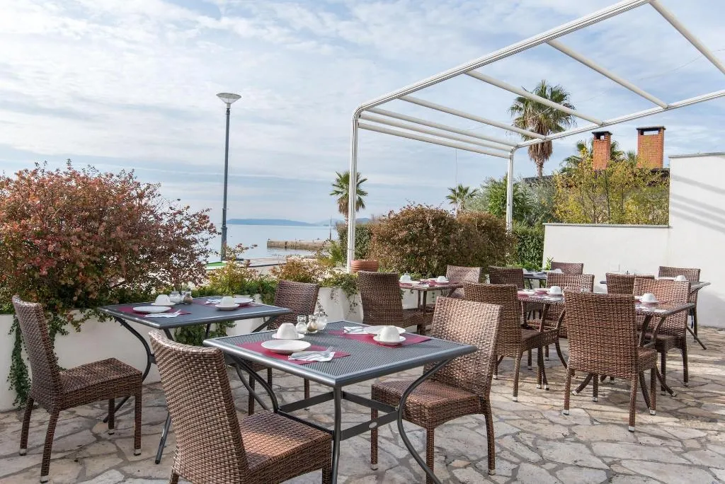 Restaurant, Beachfront Villa Mediteran, Split