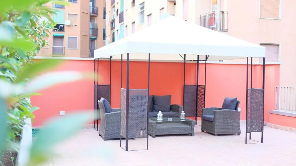 Terrace, B&B I 10 Mondi, Milan