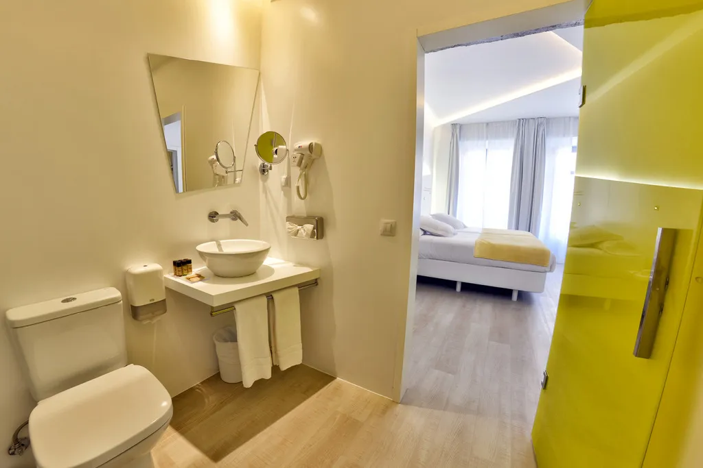Room, Atarazanas Malaga Boutique Hotel, Costa Del Sol
