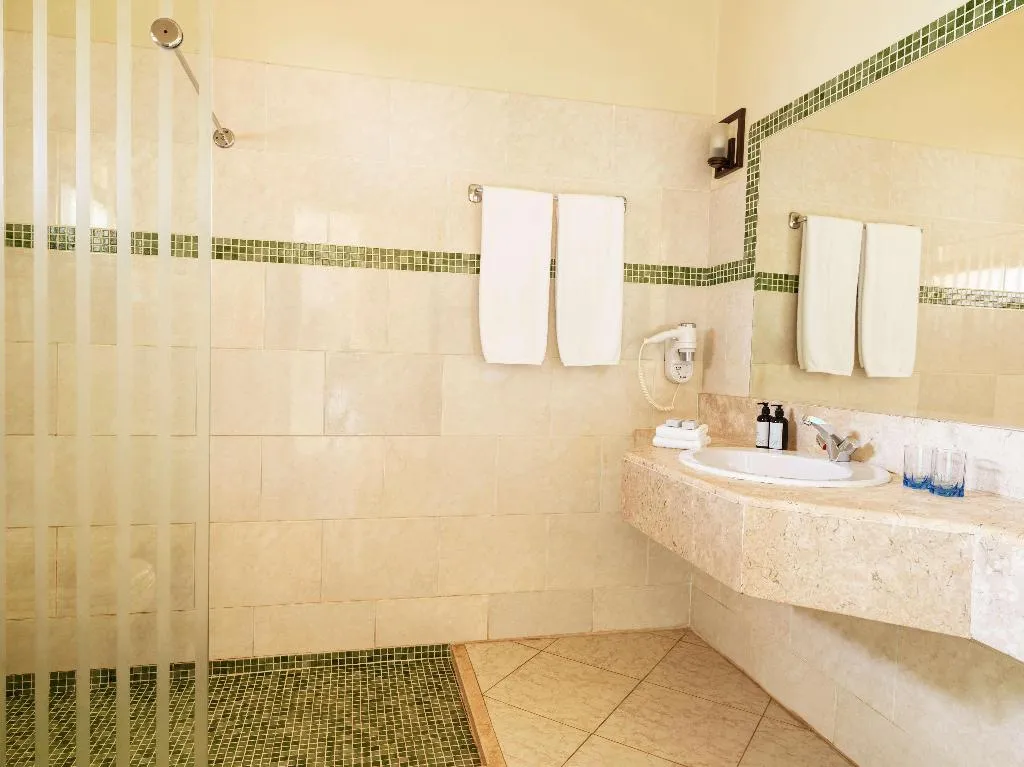 JUNIOR SUITE STANDARD Room, Club Paradisio El Gouna Red Sea, Red Sea Riviera