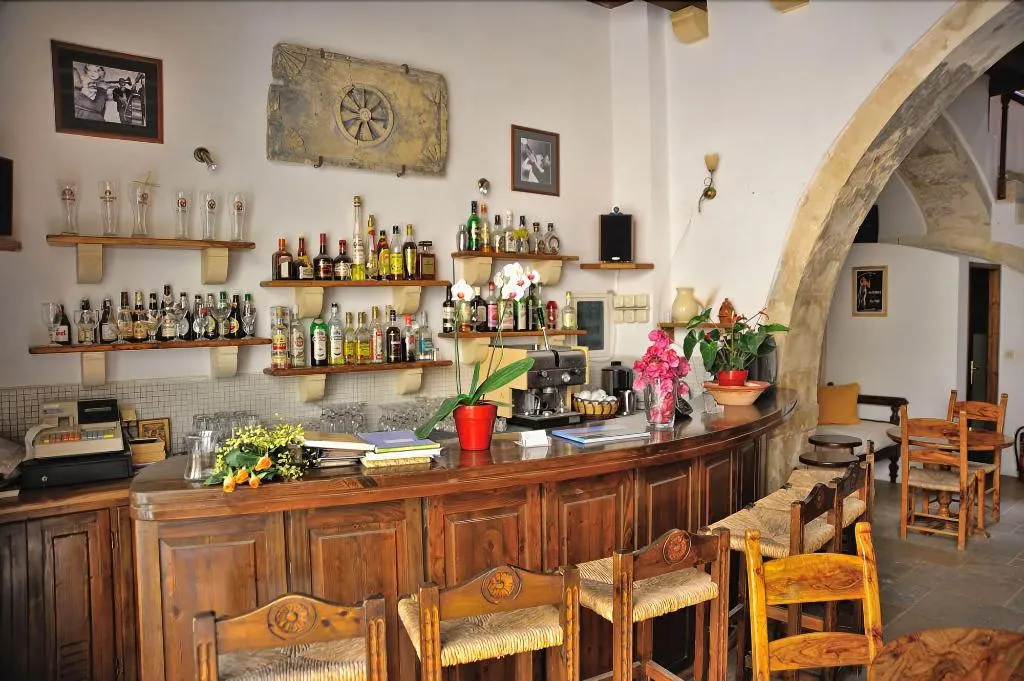 Bar, Byzantine Hotel, Crete