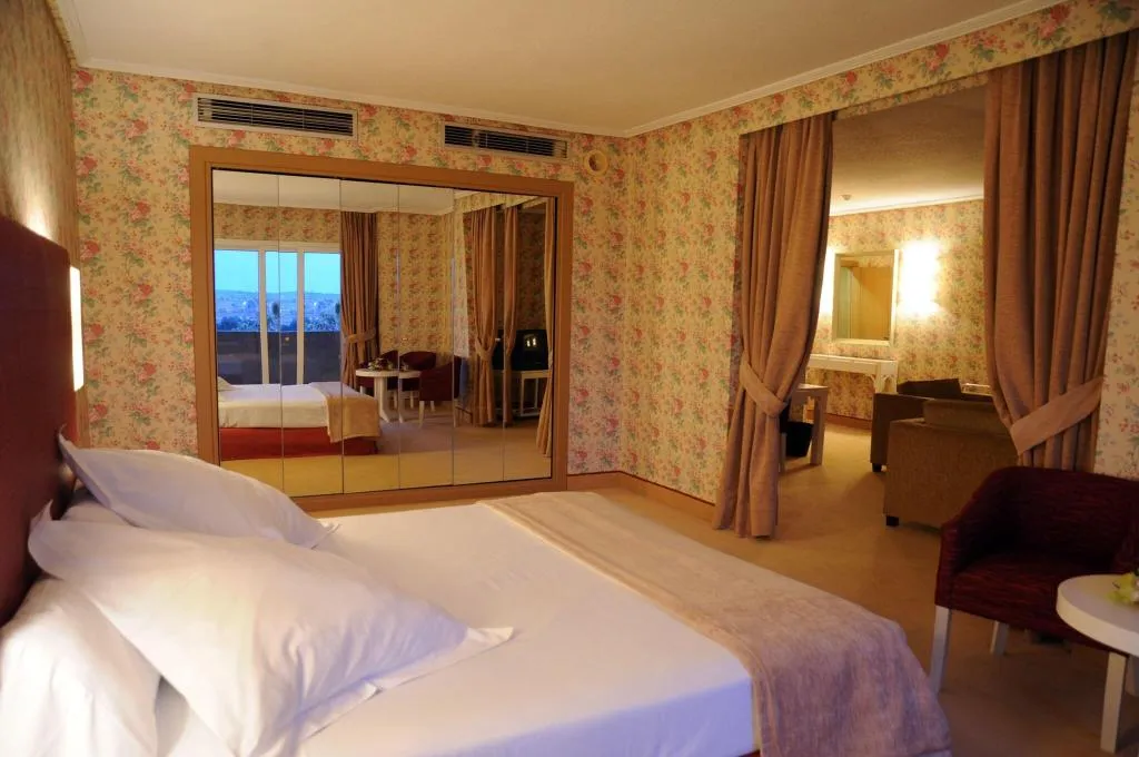 SUITE SUPERIOR Room, Beatriz Toledo Auditorium & Spa, Madrid