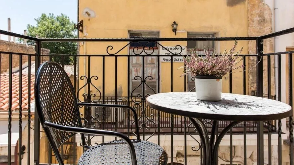 Room, Minaret Suites & Apartments, Crete