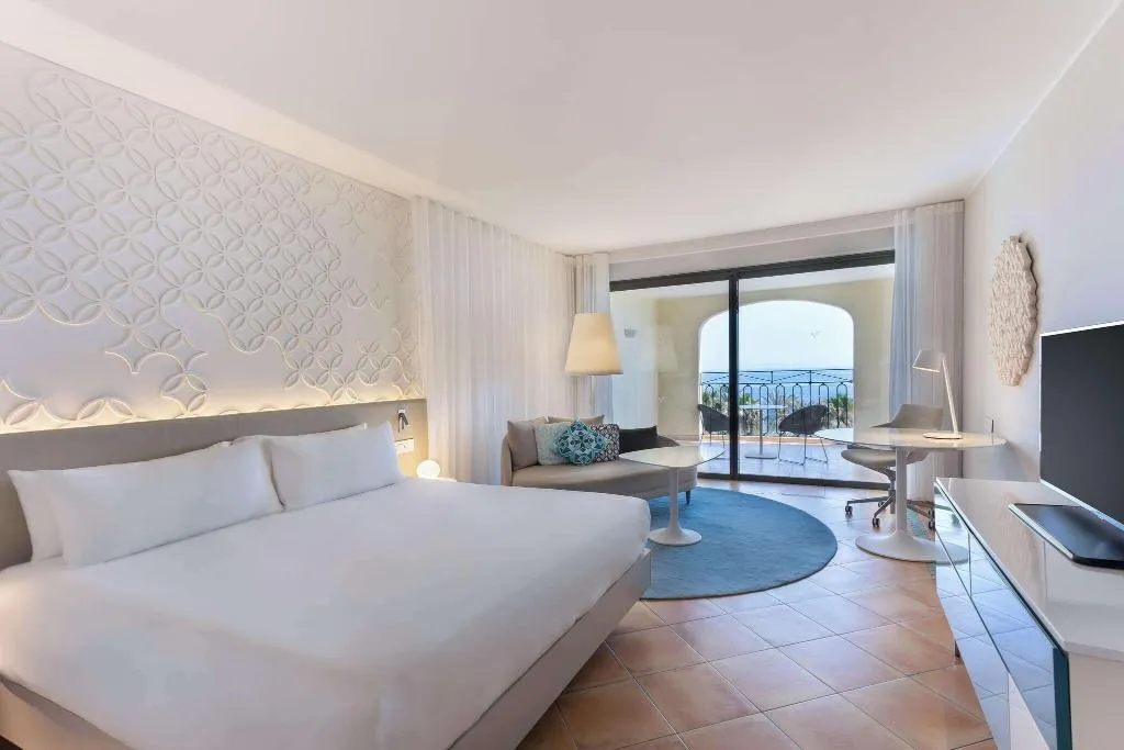 Room, Hilton Malta, Malta