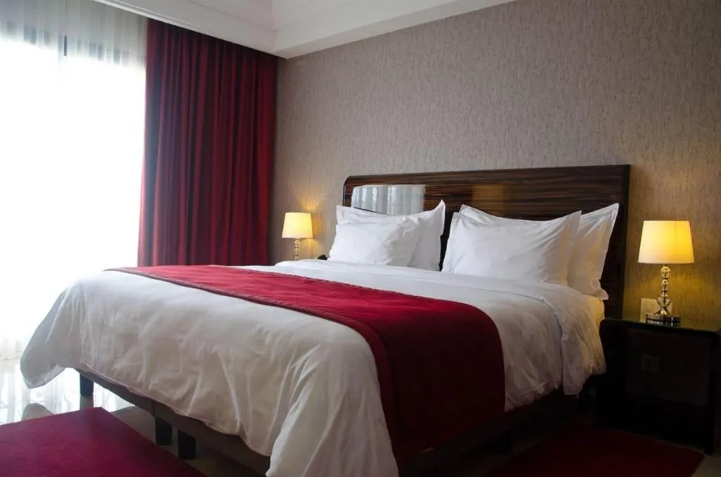 DOUBLE DELUXE Room, Occidental Lac Tunis, Tunisia