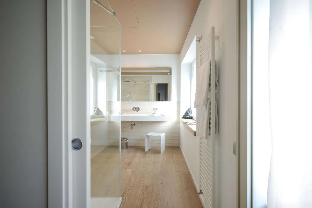 DOUBLE SUPERIOR QUEEN BED Room, Best Western Plus Hotel Bologna, Venice