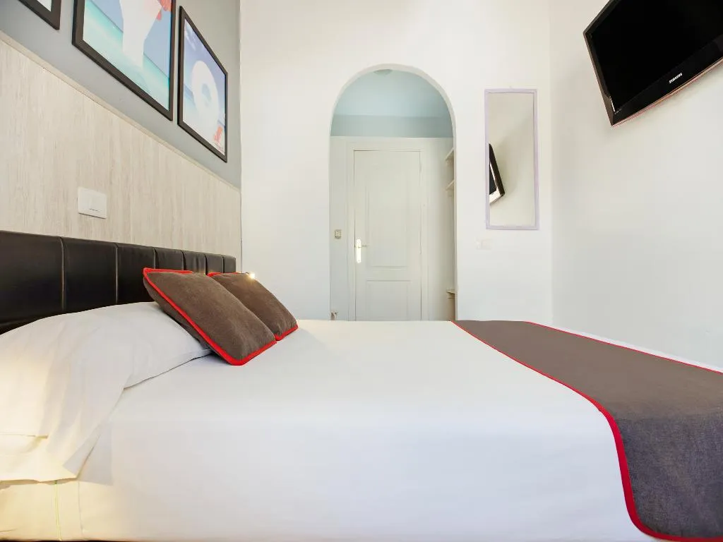 FAMILY ROOM STANDARD Room, OYO Bora Bora The Hotel, Gran Canaria