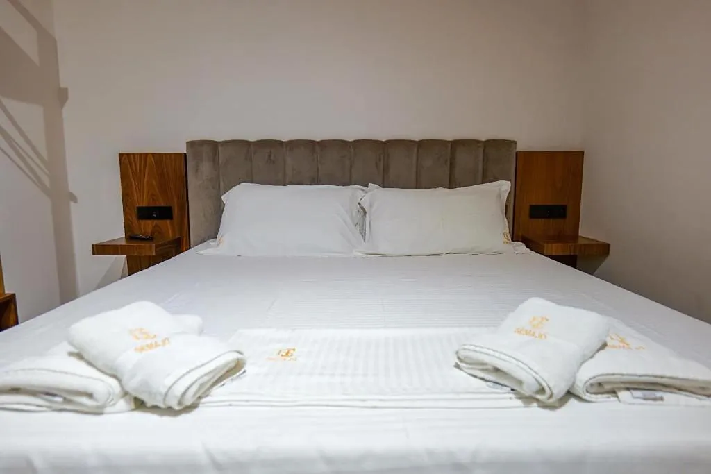 Room, Hotel Semajo, Kavaje
