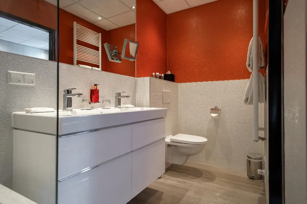 TRIPLE STANDARD Room, Sebastians, Amsterdam