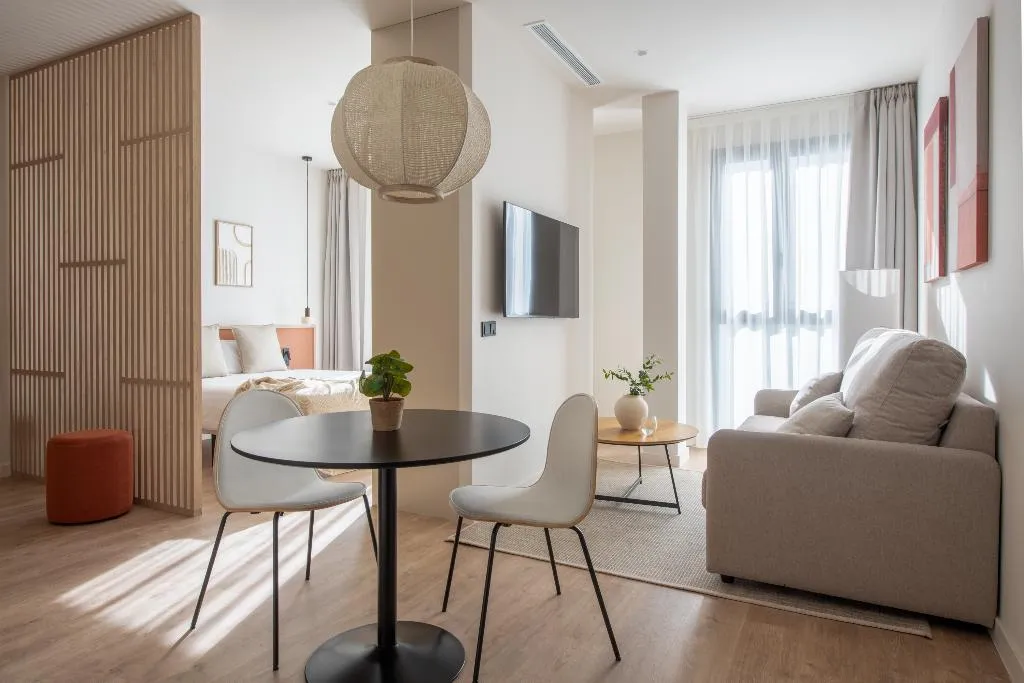 STUDIO SUPERIOR Room, Libere Seville Plaza Nueva, Seville