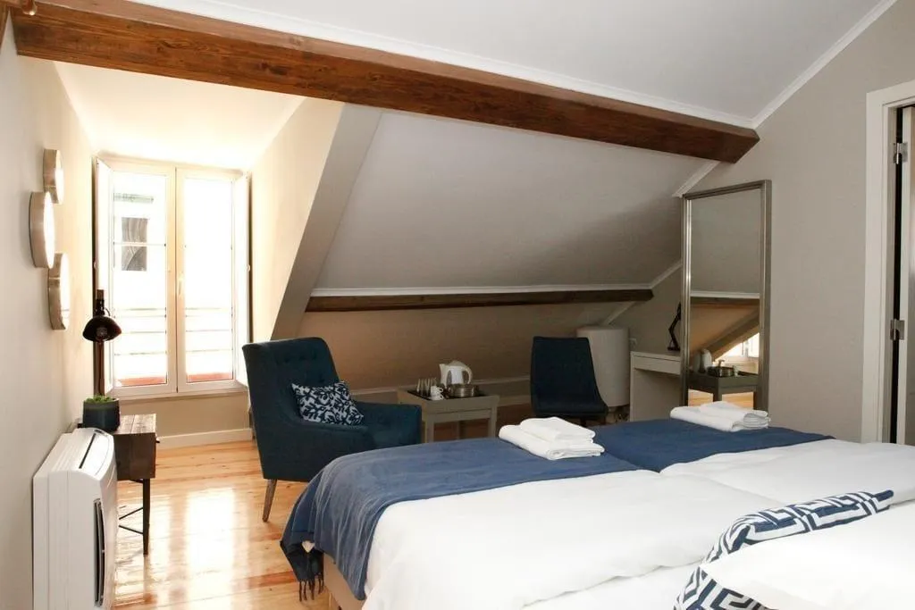 Room, Flores Guest House, Lisbon