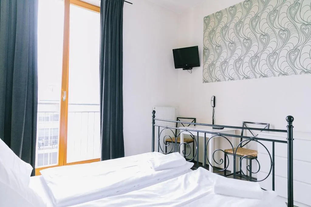 Room, St Christopher's Berlin Mitte, Berlin