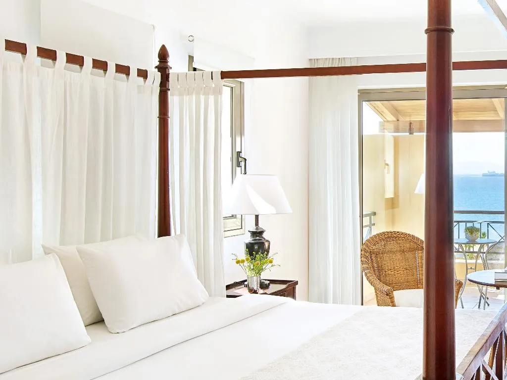 FAMILY ROOM SEA VIEW Room, Grecotel LUXME Oasis, Athens