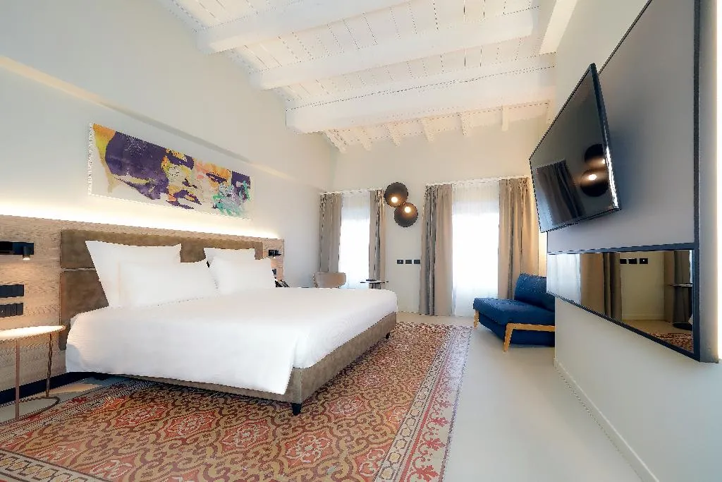 Room, Bergamo INN 21, Milan