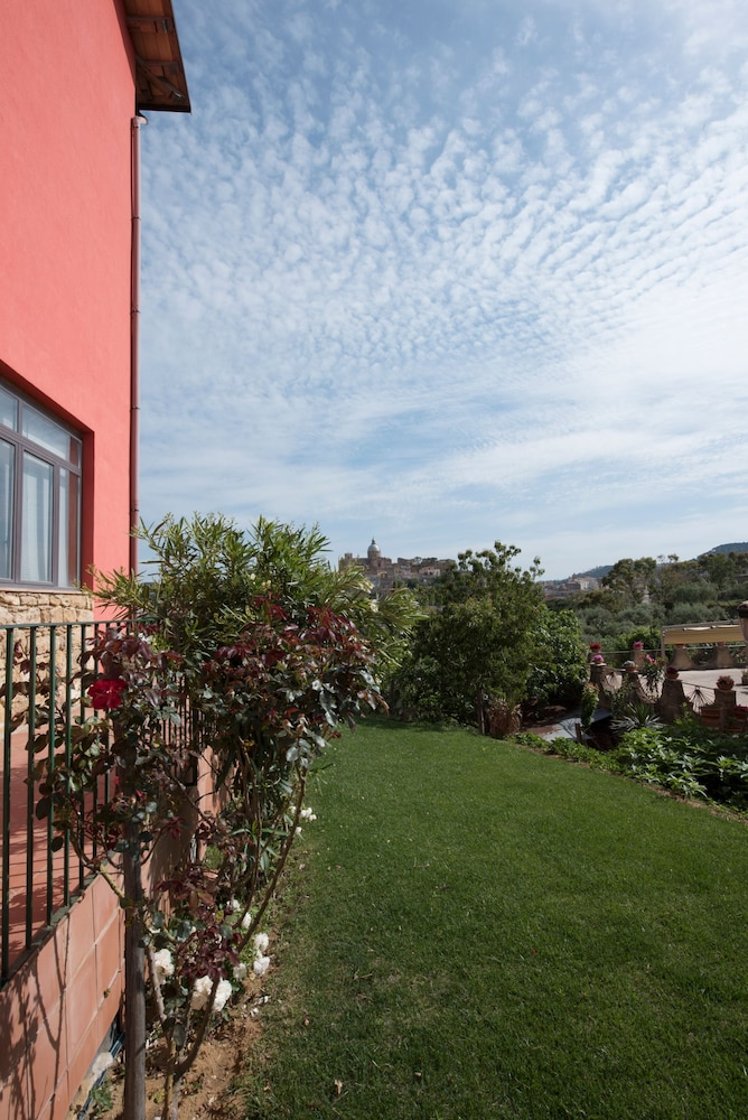 La Casa Rossa Country House, Palermo