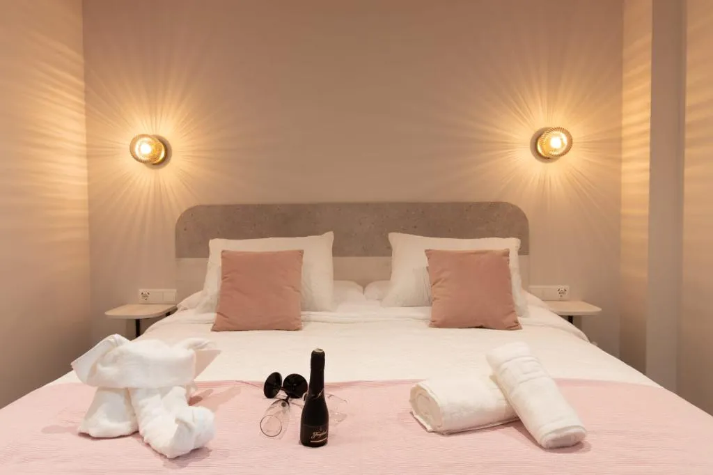 Double or Twin CLASSIC Room, Boutique Rooms Playa Burriana, Costa Del Sol
