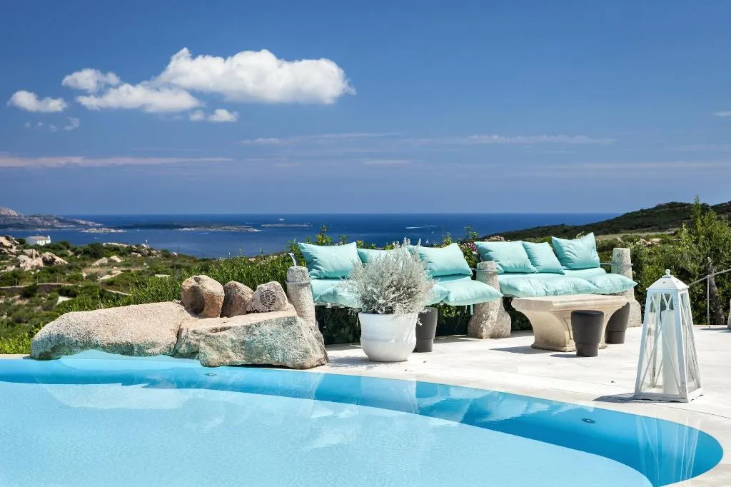 Sports and Entertainment, Hotel Li Finistreddi, Olbia