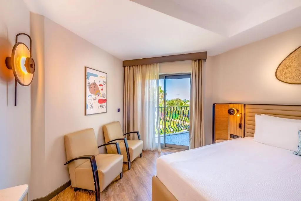 FAMILY ROOM SIDE SEA VIEW Room, Belek Beach Resort, Antalya