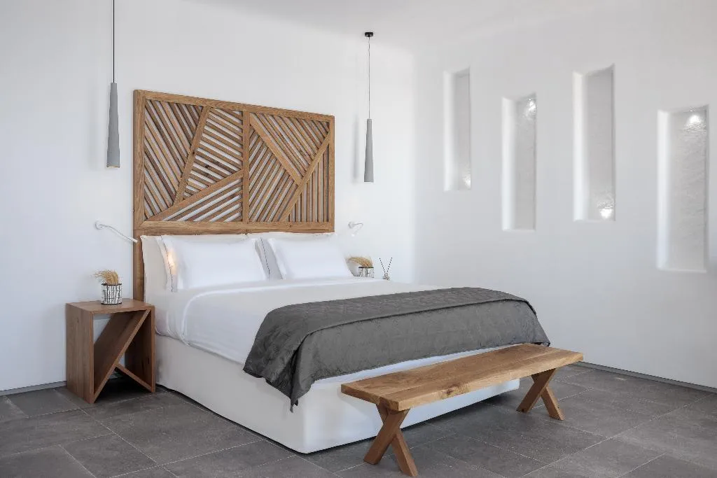 SUITE KING BED WITH JACUZZI Room, Alissachni Mykonos, Mykonos