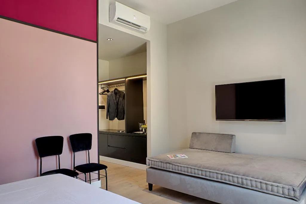 QUADRUPLE DELUXE Room, Casa Pacifico Napoli, Naples