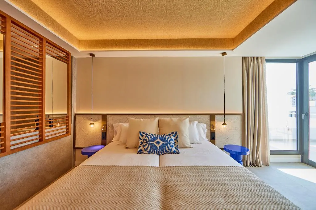 JUNIOR SUITE SIDE SEA VIEW Room, Universal Gran Leon and Spa, Majorca