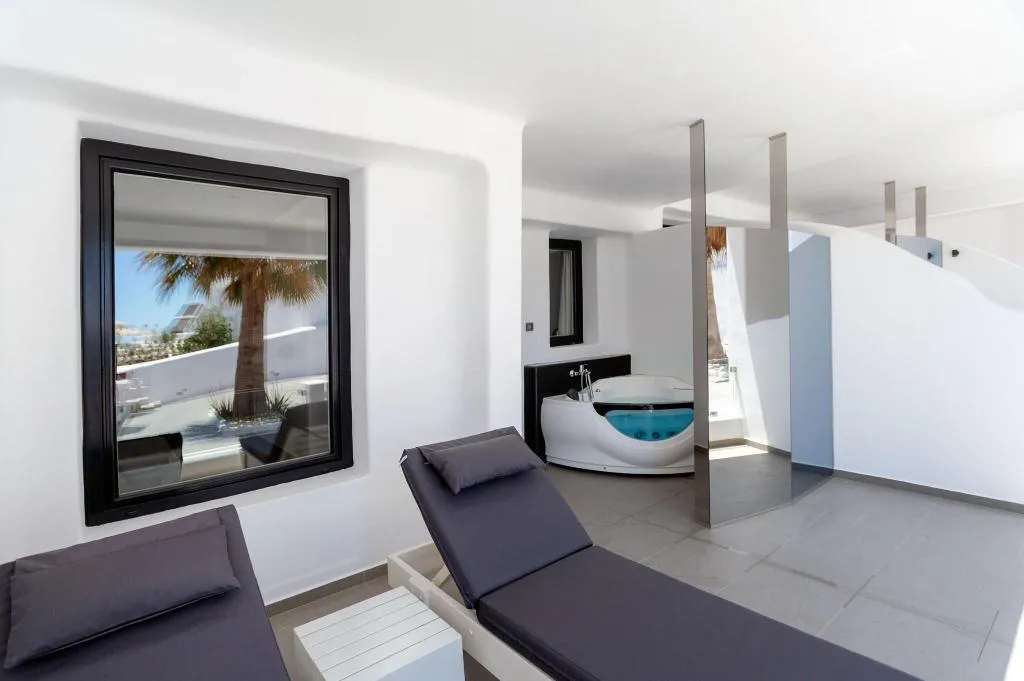 Terrace, Tropicana Hotel, Mykonos