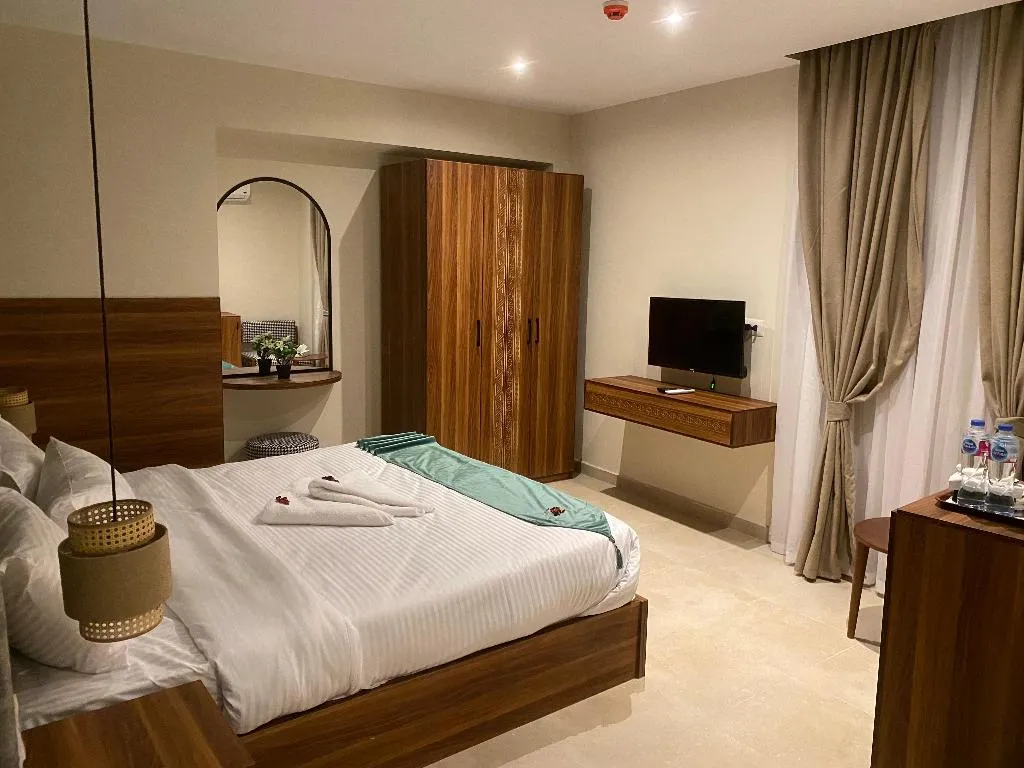 FAMILY ROOM SUPERIOR WITH VIEWS Room, The Nomad Pyramids Boutique Hotel, Cairo