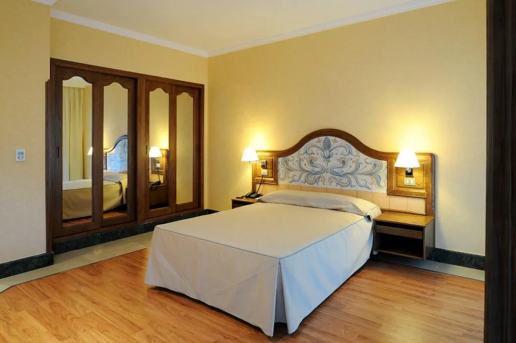 Room, Hotel Julia, Madrid