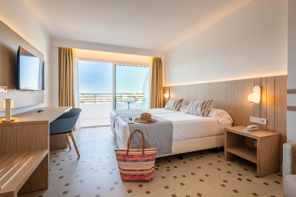 Double or Twin STANDARD Room, Apartamentos Sol de Alcudia, Majorca