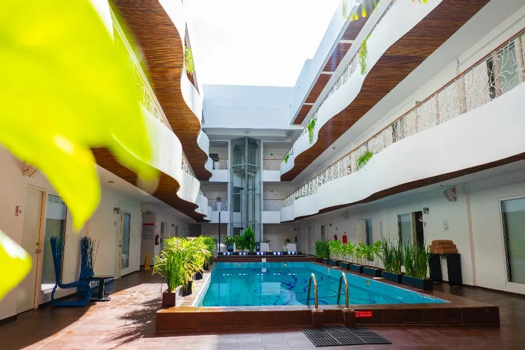 Pool, In Fashion Hotel and Spa, Playa Del Carmen