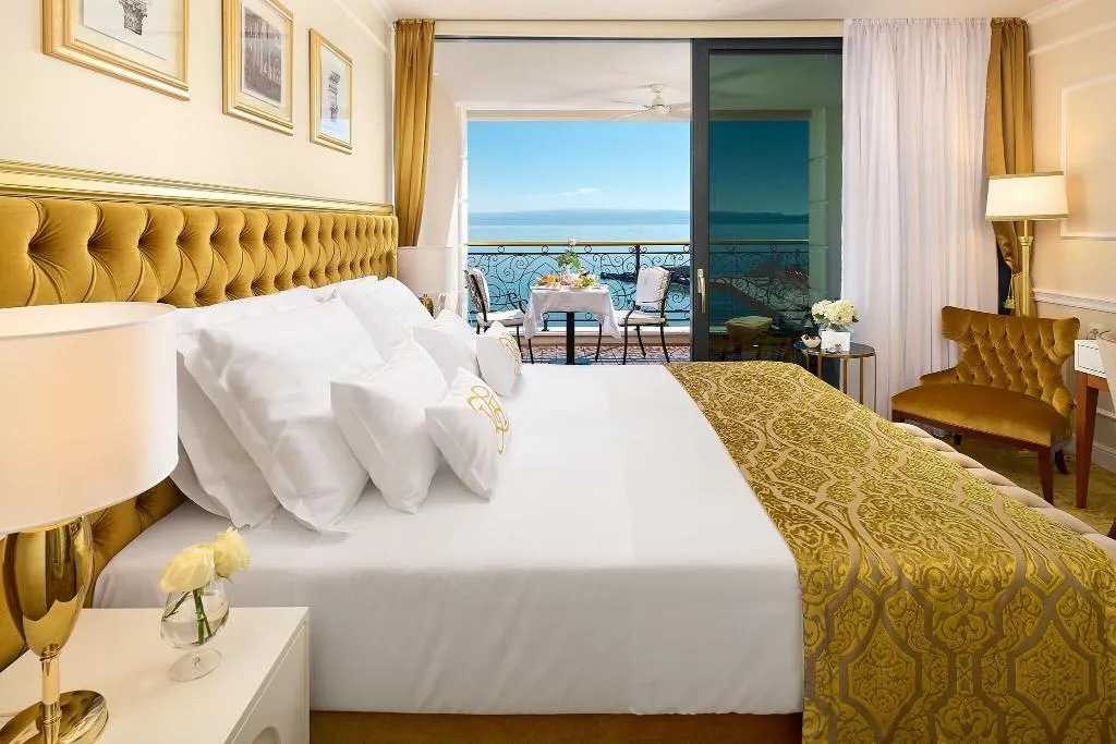 DOUBLE SEA VIEW WITH BALCONY Room, Hotel Villa Harmony, Split